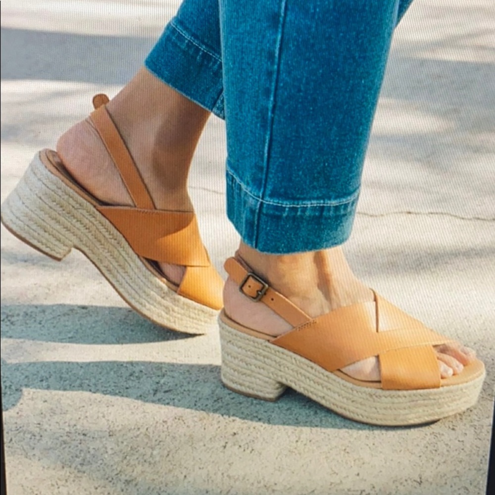 SOLUDOS AMALFI PLATFORM 8.5 Womens Sandal - Picture 2 of 9